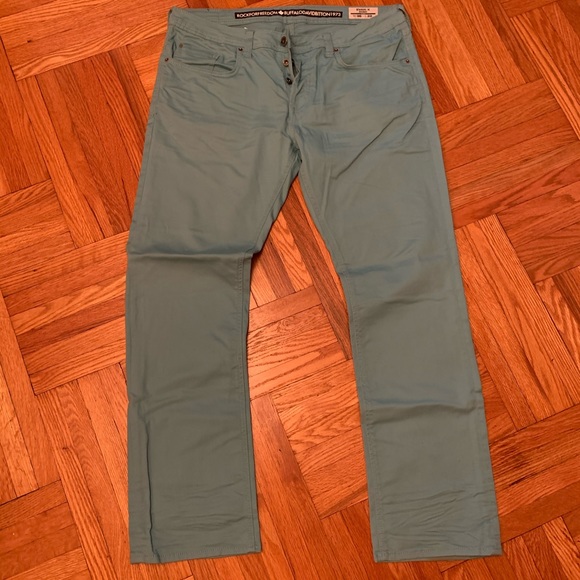 Buffalo David Bitton 36 x 32 beautiful teal pants - Picture 3 of 10